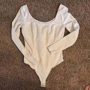 Abercrombie & Fitch White Long Sleeve Bodysuit